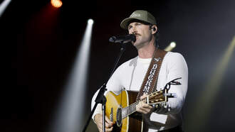 Riley Green's "I Wish Grandpas Never Died" For The First Time In A Stadium