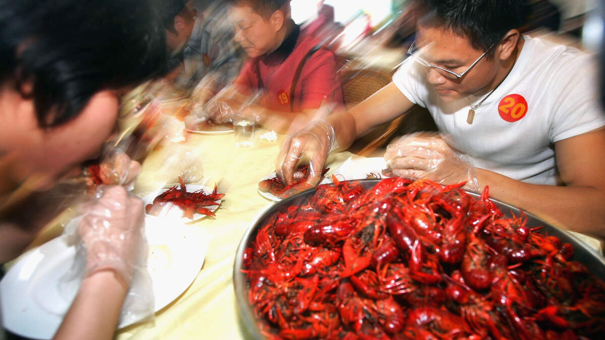 The Asian vs Cajun Crawfish Cook Off This Saturday! 94.5 The Buzz