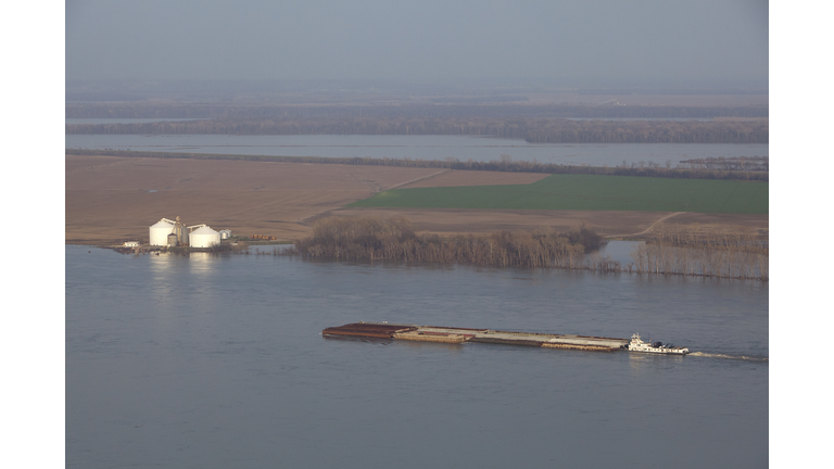 Aerial view of flooding along the Mississippi River south east of Kennett, Missouri, USA