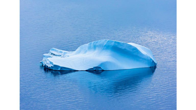 GREENLAND-ENVIRONMENT-CLIMATE CHANGE-ICEBERGS