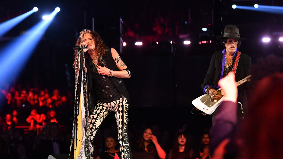 Aerosmith Announce Farewell Tour "Peace Out" with San Antonio Show