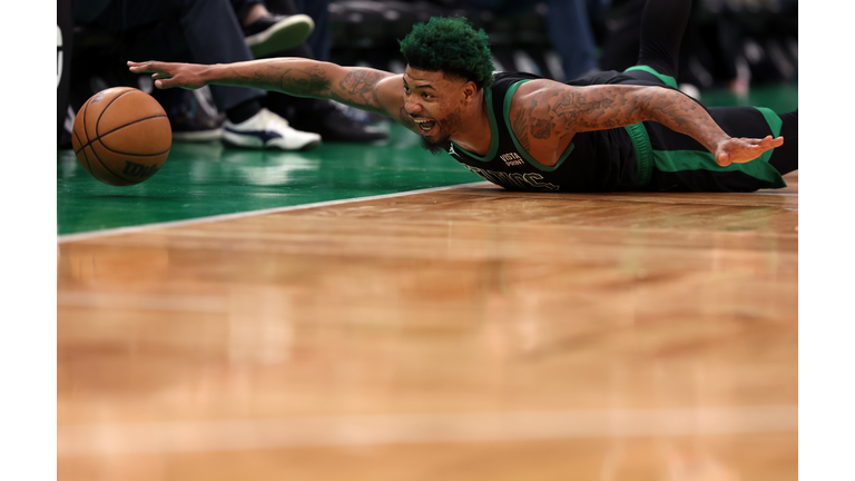Philadelphia 76ers v Boston Celtics - Game One