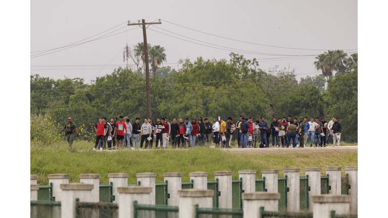 Migrant Crossings At Southern Border Increase Ahead Of Title 42 Expiration