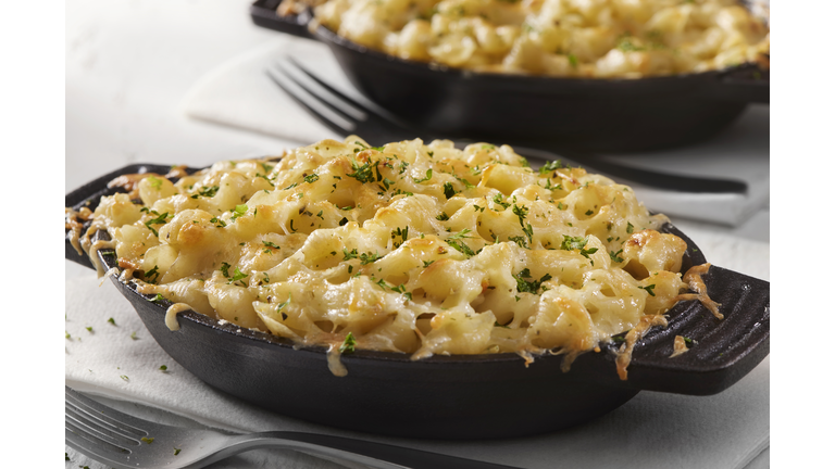 Baked Creamy Macaroni and Cheese with Rotini