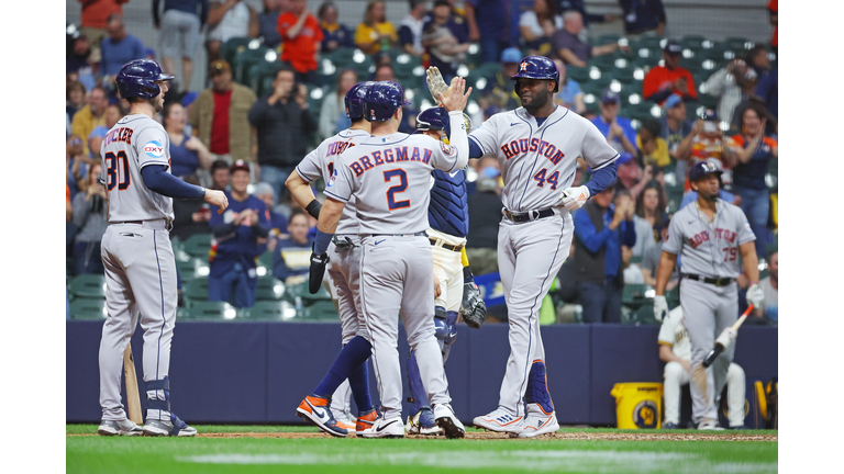 Houston Astros v Milwaukee Brewers