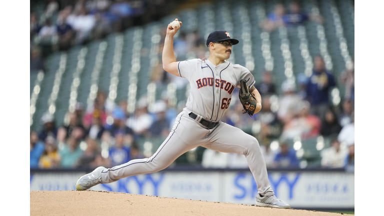 Houston Astros v Milwaukee Brewers