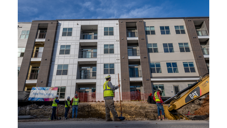 U.S. Apartment Rental Prices Decline For Six Months Straight As Supply Rises