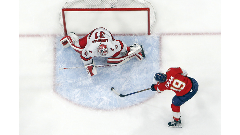 Carolina Hurricanes v Florida Panthers - Game Four