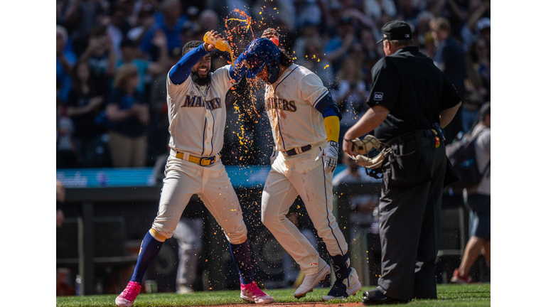 Pittsburgh Pirates v Seattle Mariners