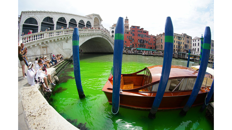 TOPSHOT-ITALY-ENVIRONMENT-VENICE