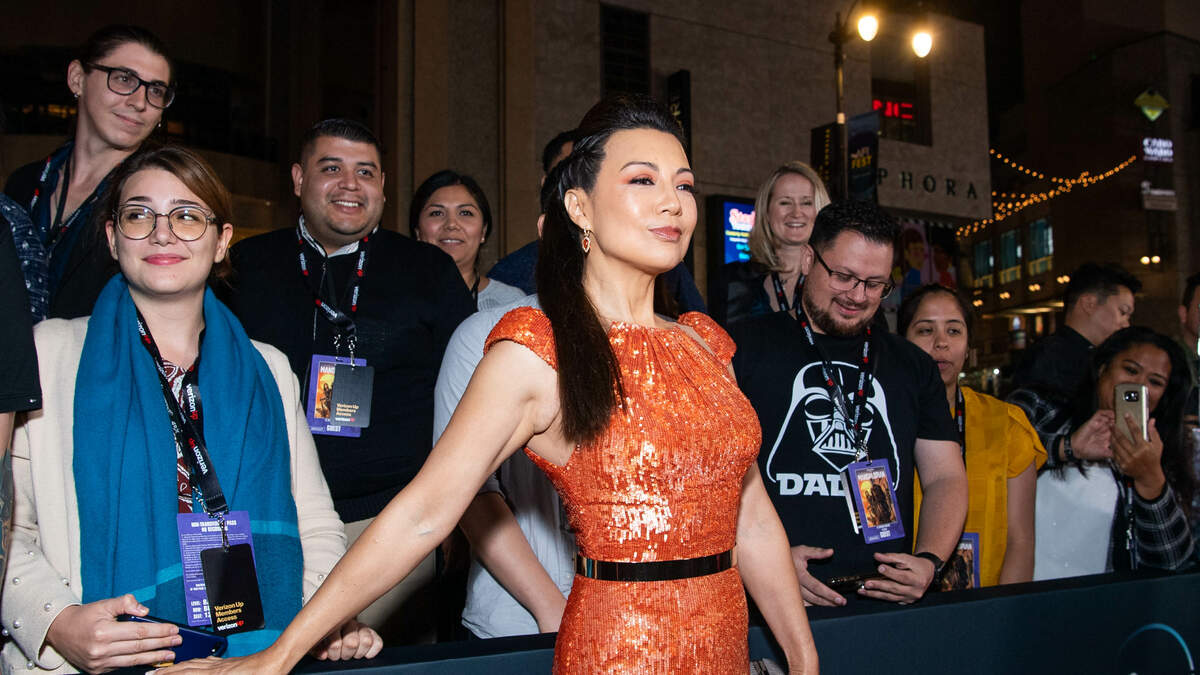 Actress Ming-Na Wen's Star Unveiled on Walk of Fame - Rafu Shimpo