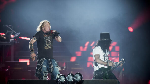 Guns N' Roses Reveal List Of Special Tour Openers, Add New Dates 