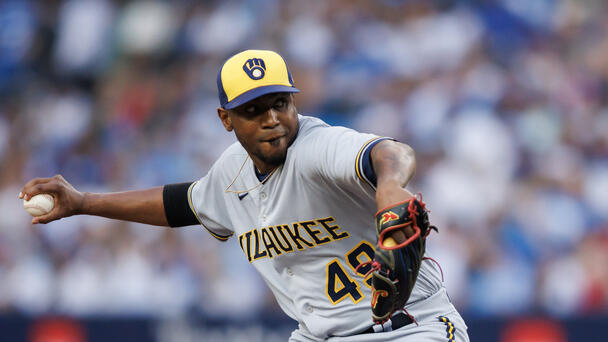 Teheran Pitches Gem in Brewers 4-2 Win Over Blue Jays