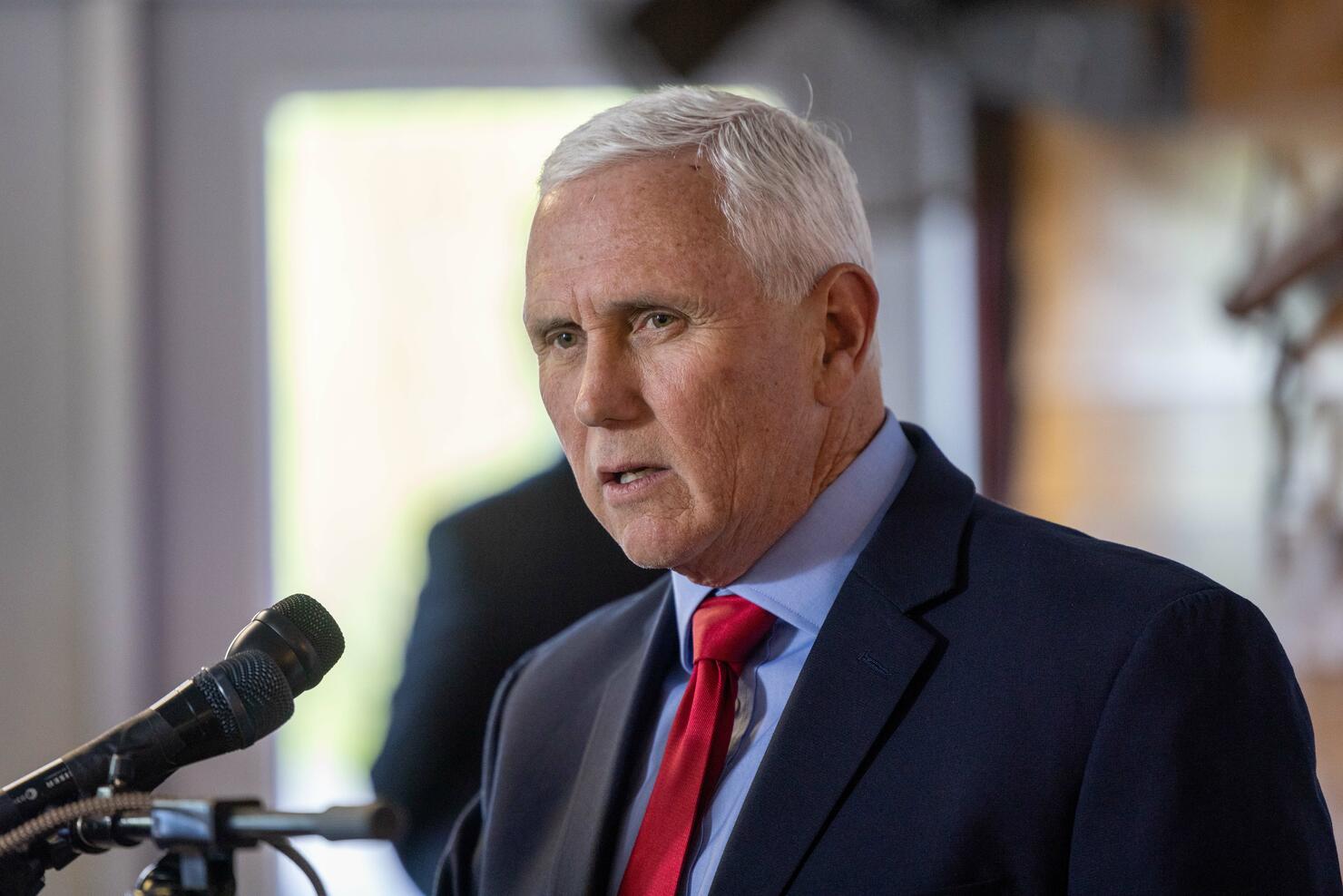 Mike Pence Attends New Hampshire "Lumber And Lobster" Event As Speculation About Presidential Run Builds