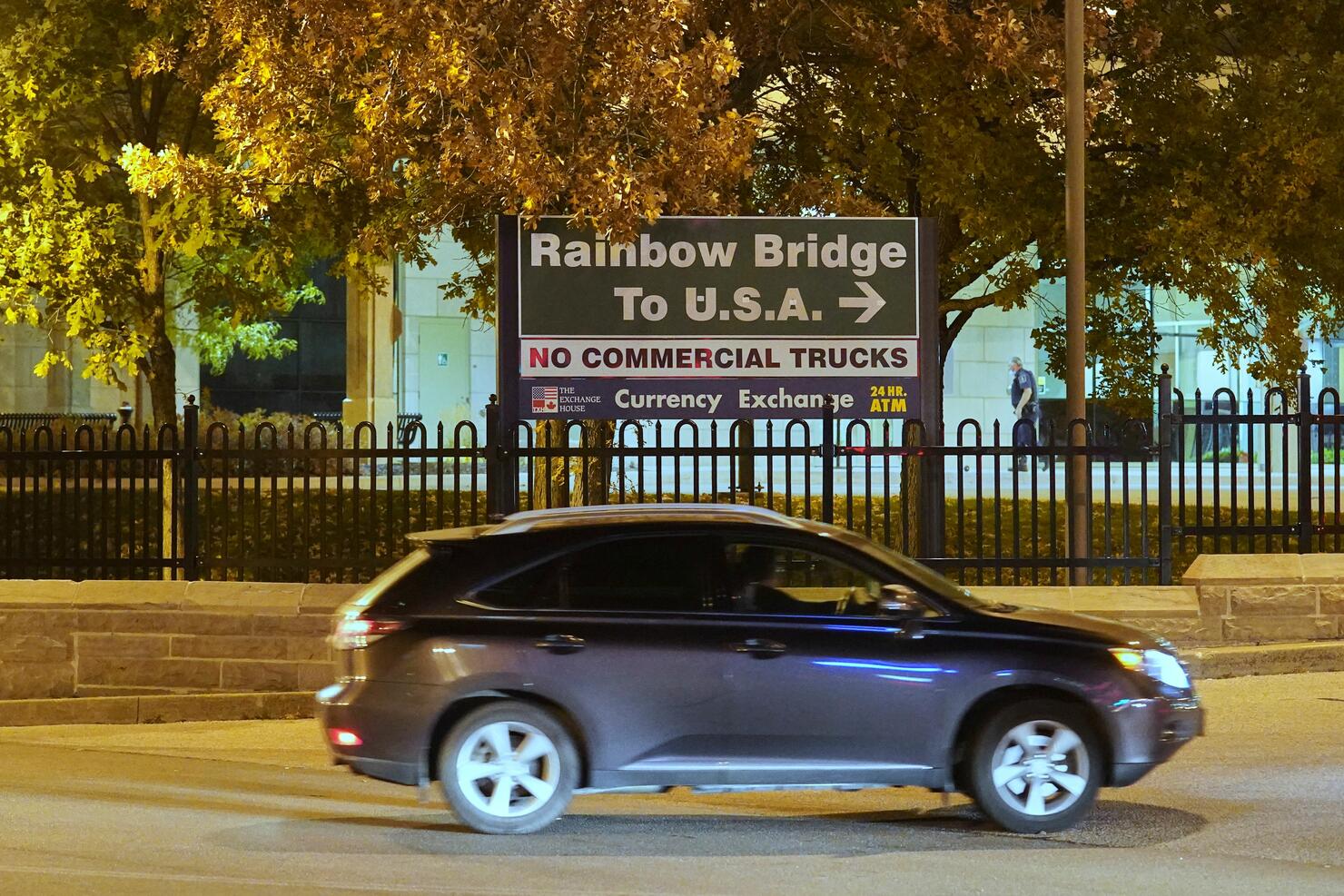 CANADA-US-HEALTH-VIRUS-TRAVEL-BORDER