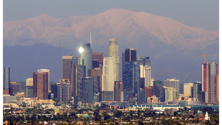 TOPSHOT-US-LANDSCAPE-ARCHITECTURE-LOS ANGELES-DOWNTOWN-SKYLINE