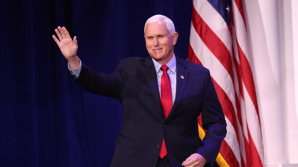 VIDEO: Mike Pence Is Running For President