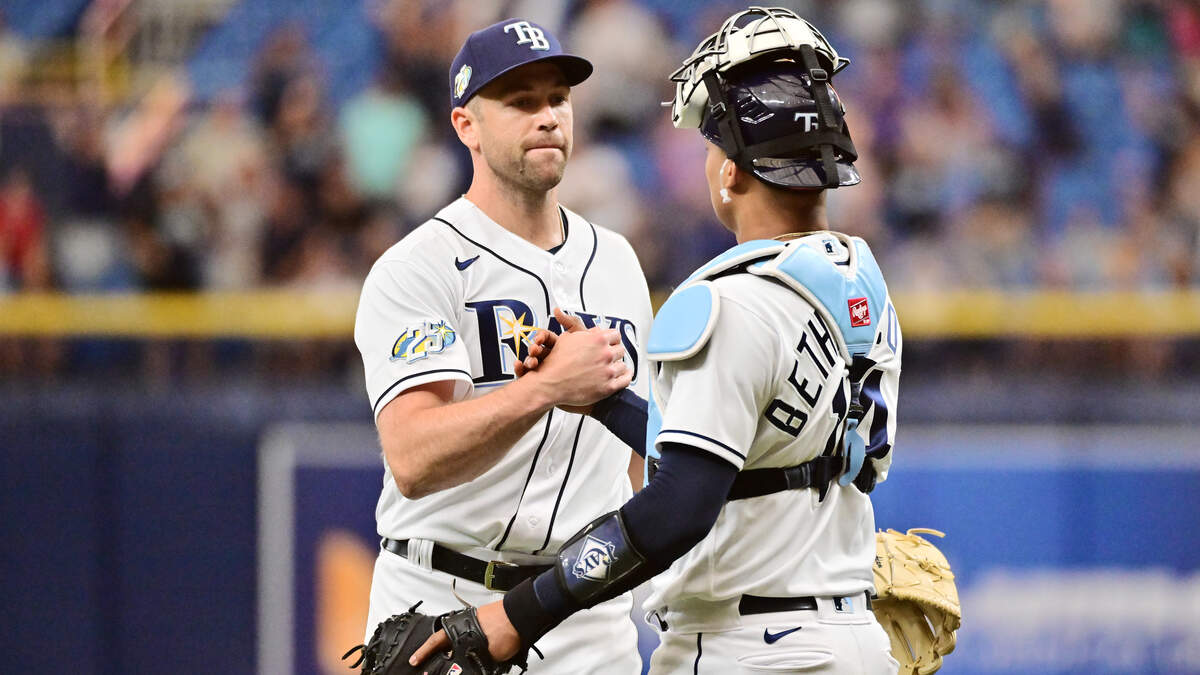 Rays bats come alive after Twins pitcher has hands checked, complete sweep