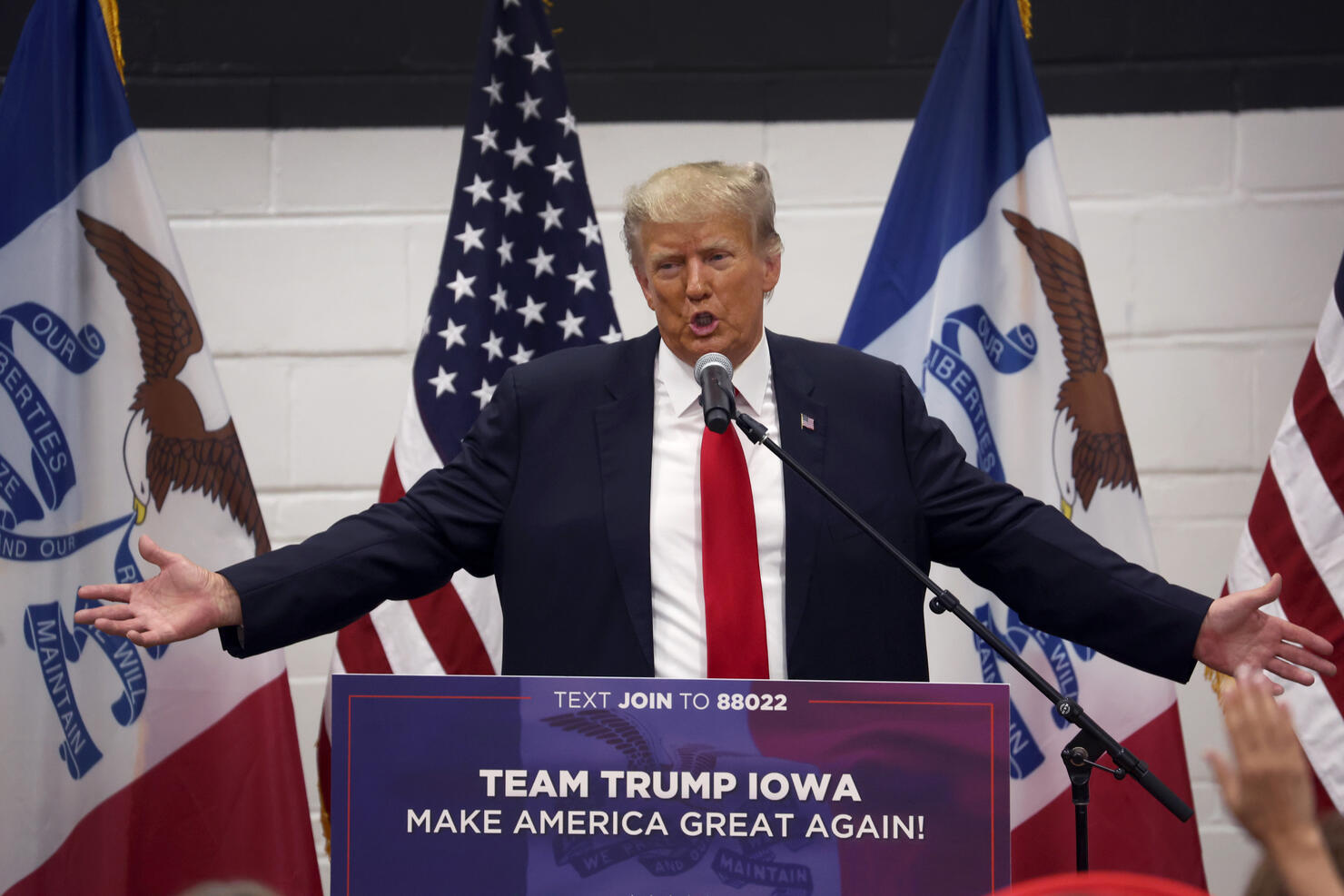 Former President Trump Campaigns In Iowa