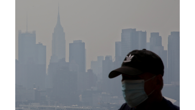 US-CANADA-FIRE-POLLUTION