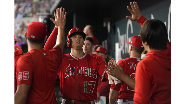 Los Angeles Angels v Texas Rangers