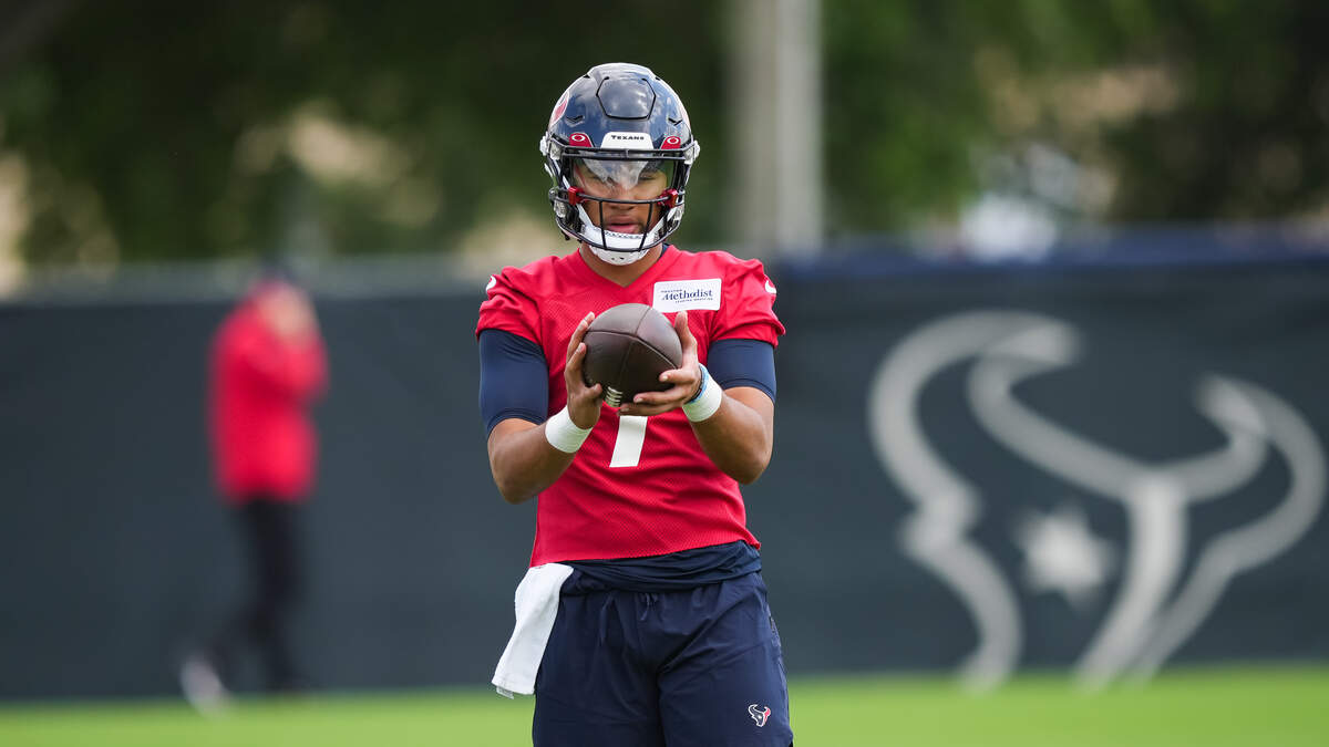 Houston Texans Training Camp day 14! Demeco Ryans hasn't named a QB1! 