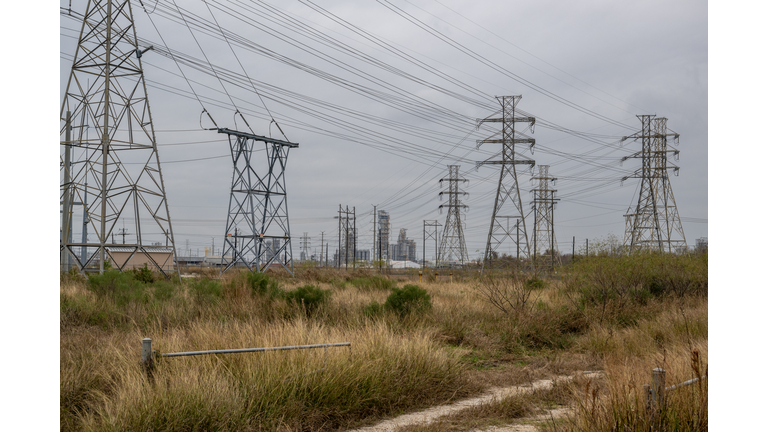 Texas Power Grid To Be Tested With Incoming Winter Chills