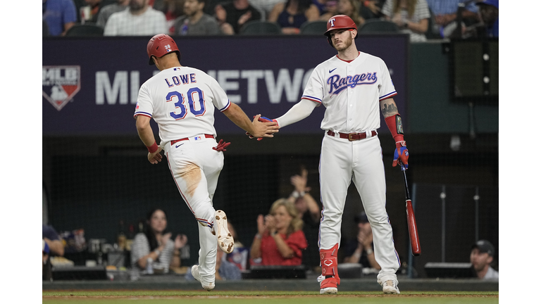 Los Angeles Angels v Texas Rangers