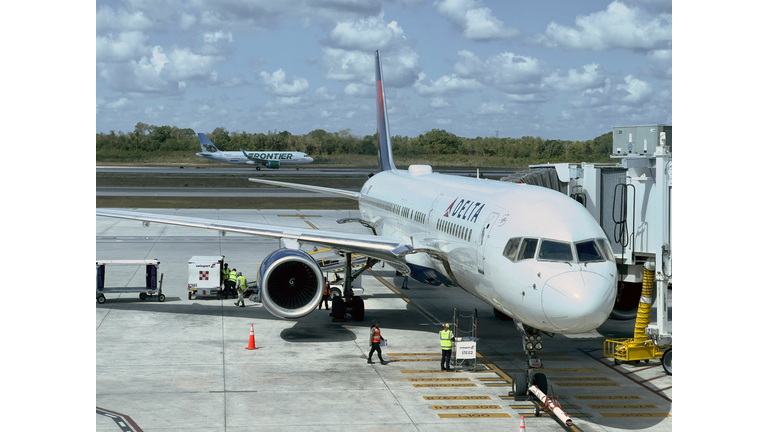 MEXICO-TRANSPORT-AVIATION-AIRCRAFT