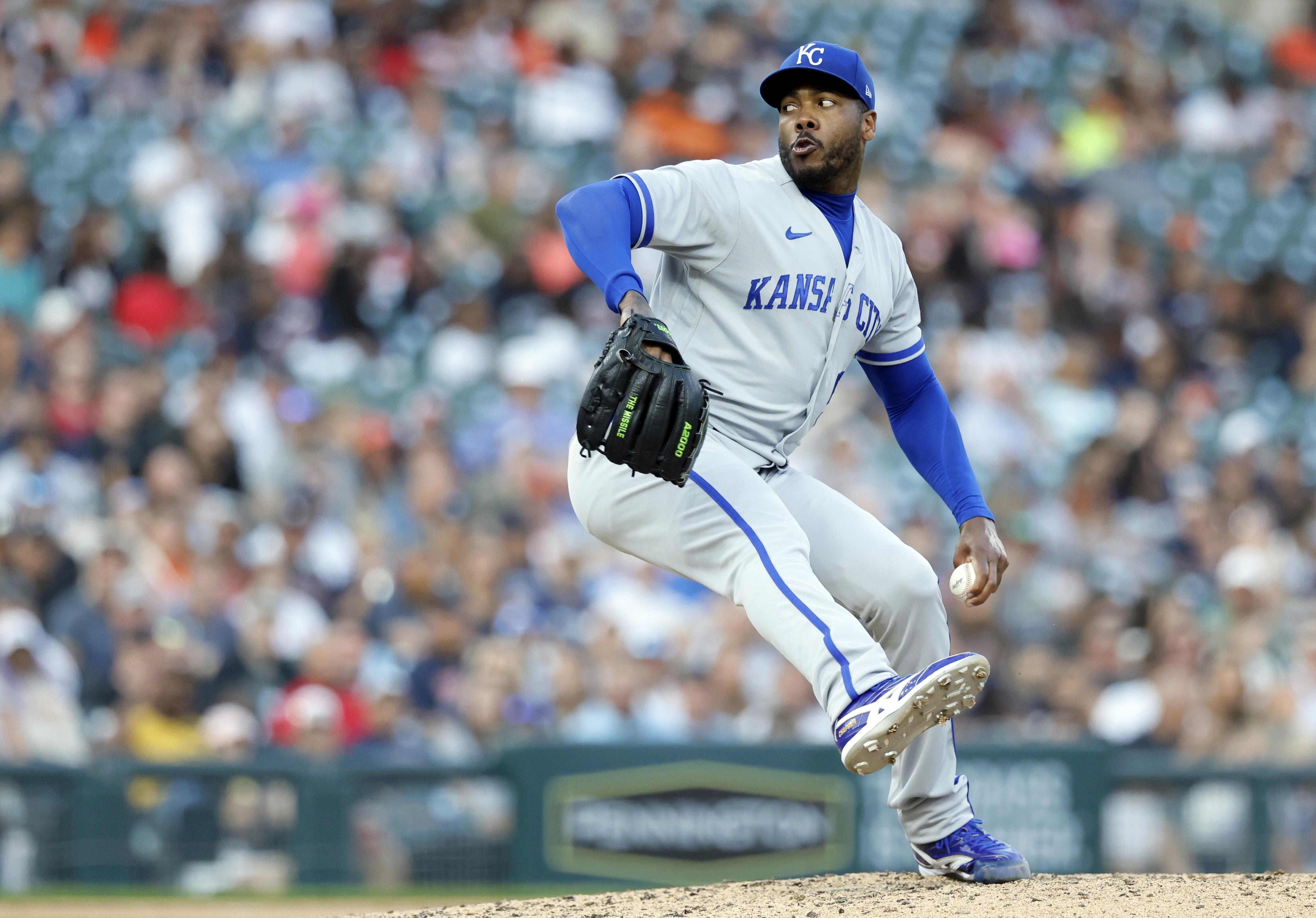 Aroldis Chapman: Texas Rangers acquire once-dominant closer | Flipboard