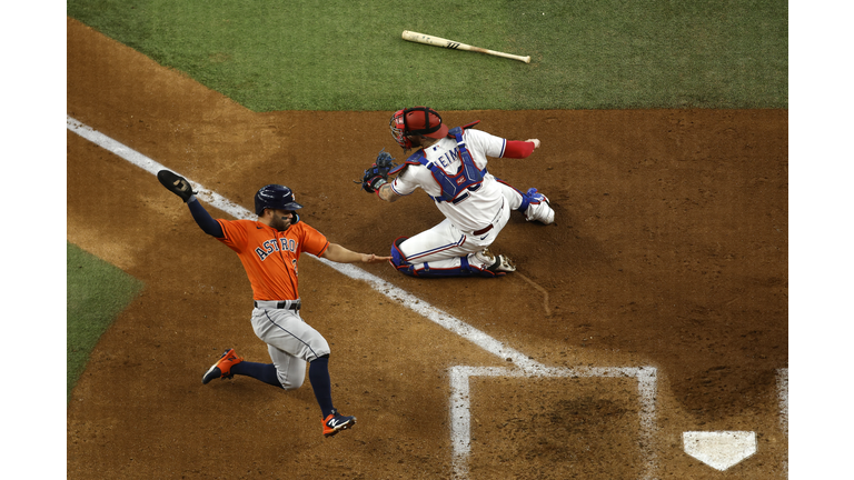 Houston Astros v Texas Rangers