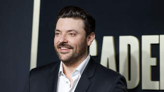 Chris Young "Rebels" and Shares Clip of "Young Love & Saturday Night"