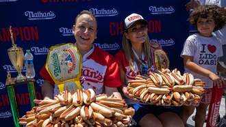 Chew, Chew, Cha-Ching! Competitive Eating - Can You Cash In?