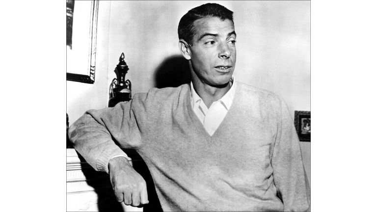 BBO-JOE DI MAGGIO POSES