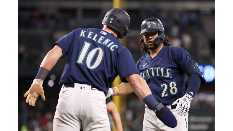 Mariners call up catcher Cal Raleigh for final game of 1st half; Kikuchi to  IL - Seattle Sports