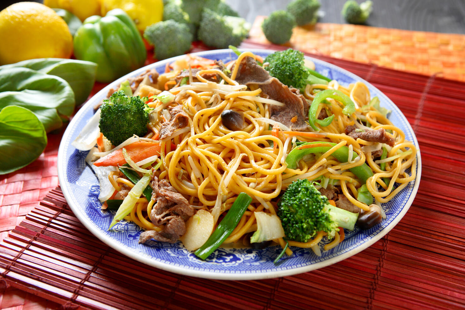 Beef broccoli Chow Mein