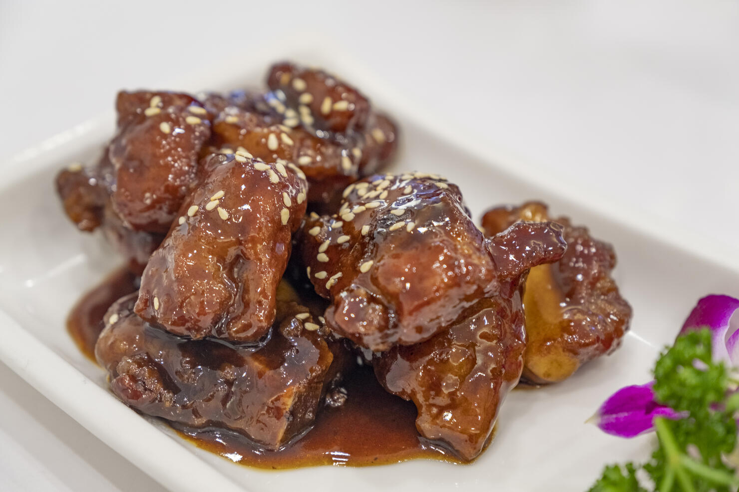 Luxury Chinese Cuisine, Food, Steamed Pork Ribs with Pickled Plums