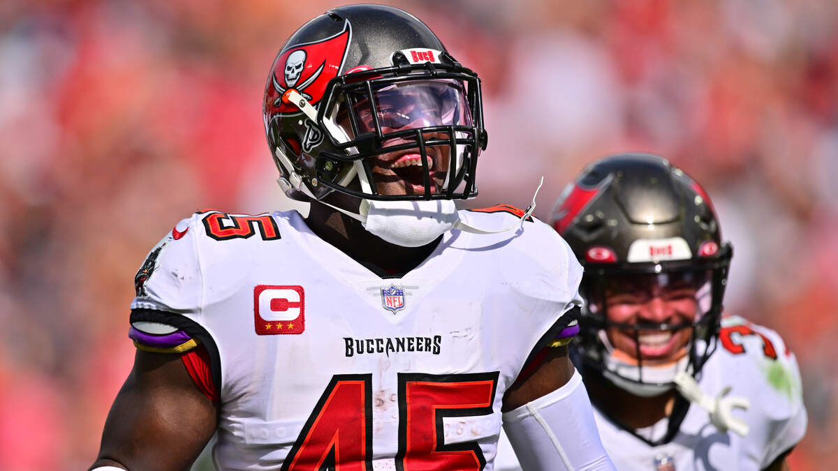 Buccaneers avoid Devin White drama as training camp starts - A to Z Sports