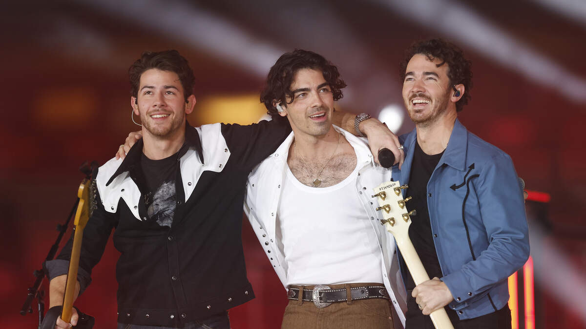 Jonas Brothers add extra date for Austin's Moody Center