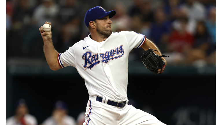 Chicago White Sox v Texas Rangers