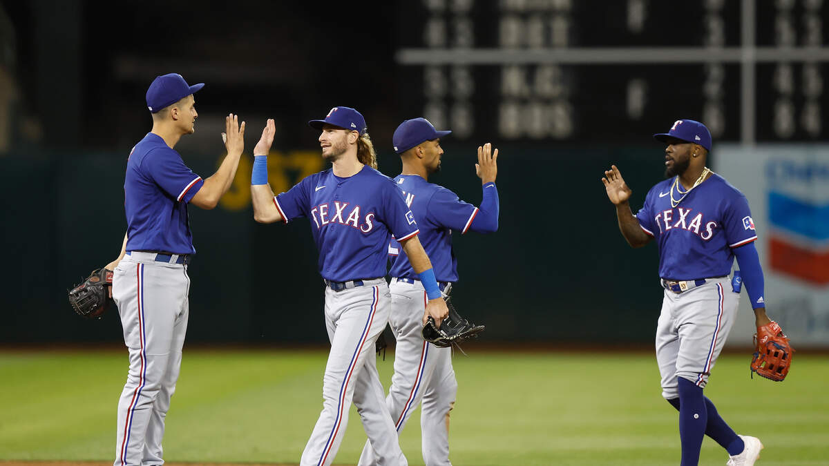 A's beat Rangers 1-0 to stretch lead to 5½ games