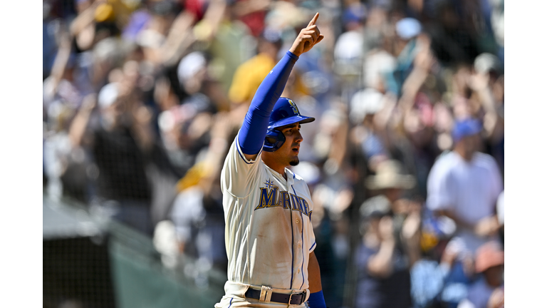 King' Felix Hernandez takes his throne as part of Mariners Hall of