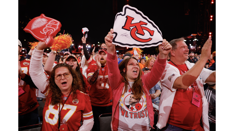 Chiefs superfan may have funded his trips to road games by robbing banks -  Denver Sports