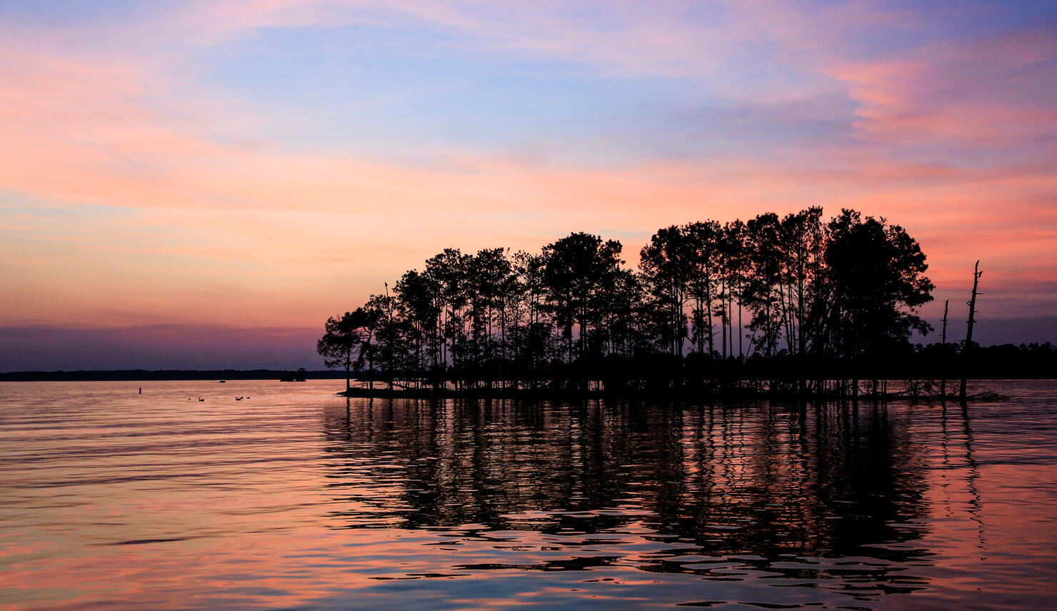 Sunset afterglow on Lake Murray South Carolina