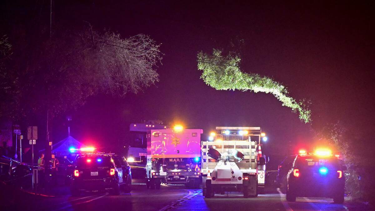 Gunman in Fatal Cook's Corner Shooting ID'd; 2 Victims Remain Critical KFI AM 640 LA Local News