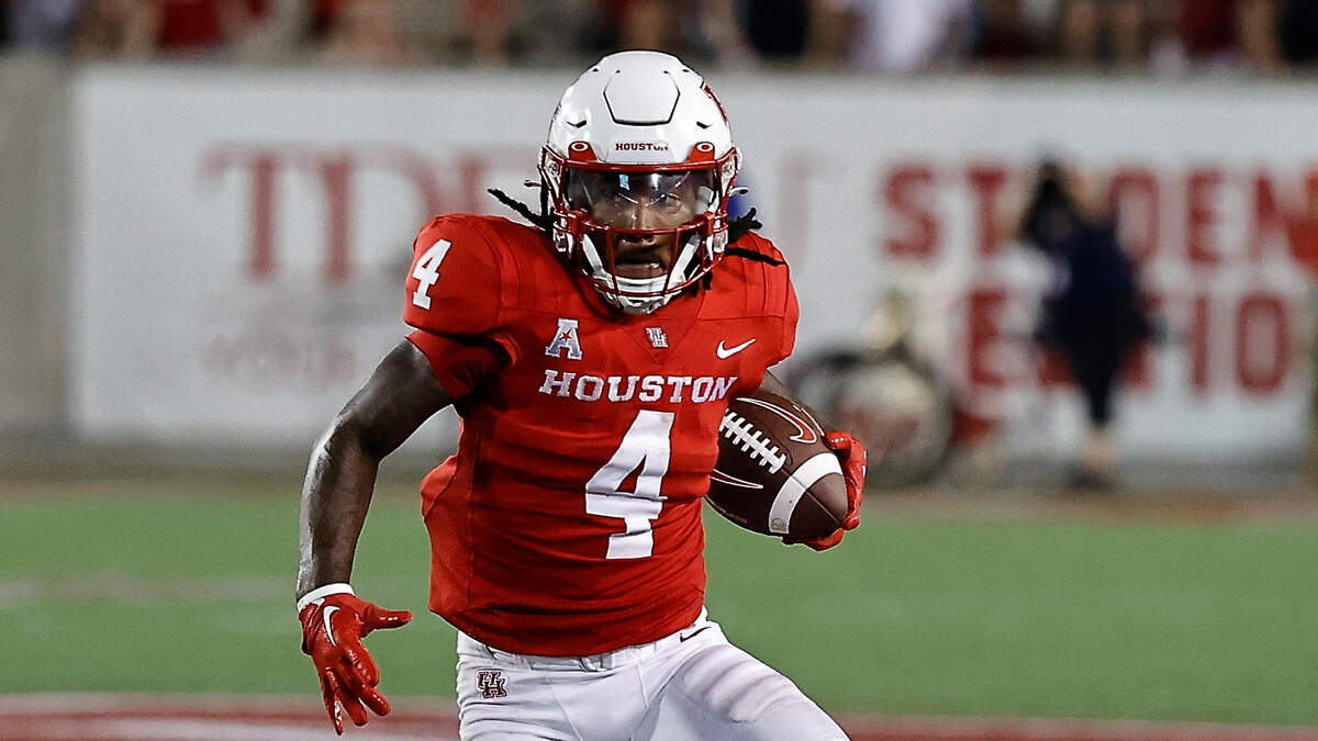 University of Houston to wear Oilers-like uniforms for Saturday's