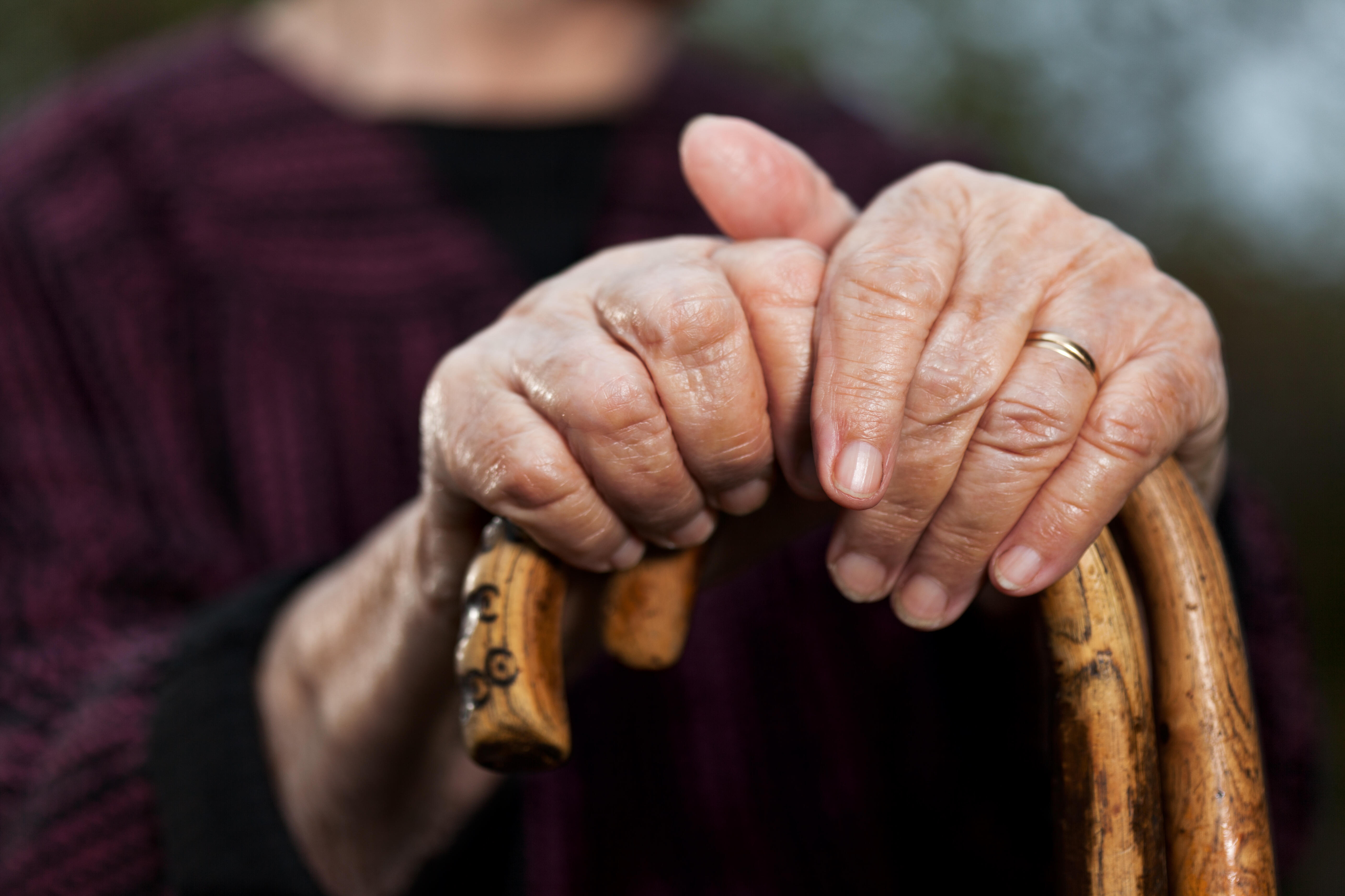 Man Viciously Beats Elderly Black Woman With Her Own Cane In Viral ...