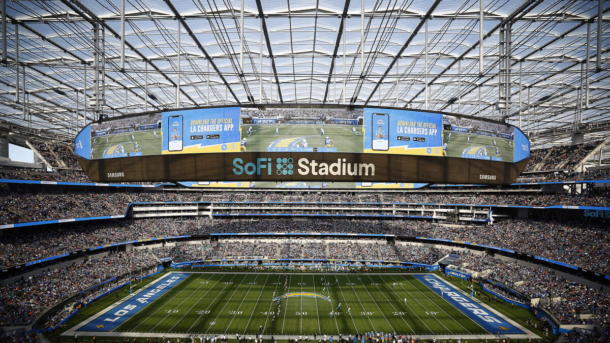 AI Robots At Chargers Game: An Interesting Collab At SoFi - Dataconomy