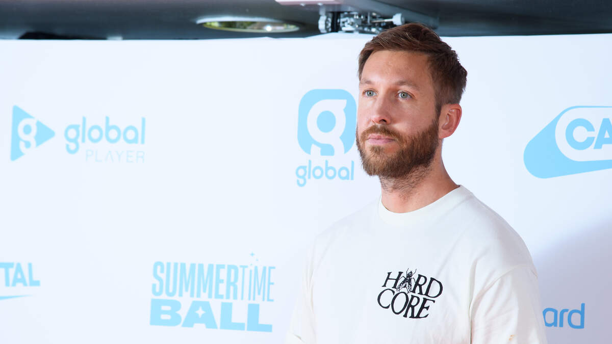 Calvin Harris Secretly Gets Married In Quiet English Countryside ...