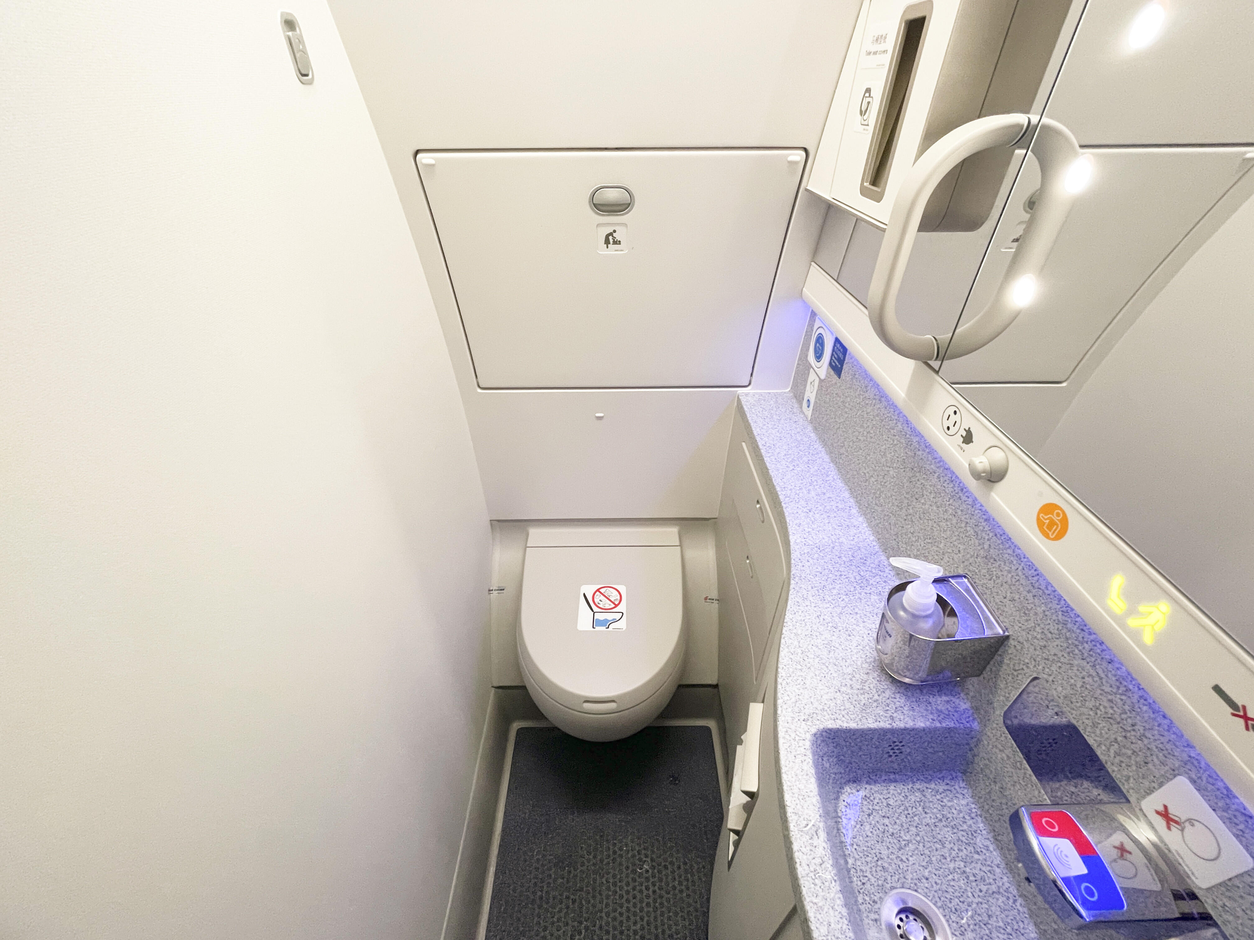 Man Kicked Off Flight After Trying To Hide In Plane's Bathroom | iHeart